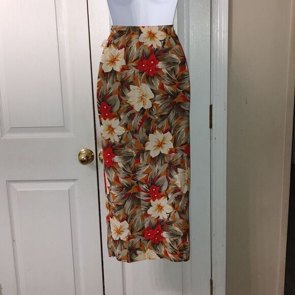 August Silk  100% silk  2 pc wrap skirt and blouse set   Sz 6/8  NWT - Picture 12 of 14